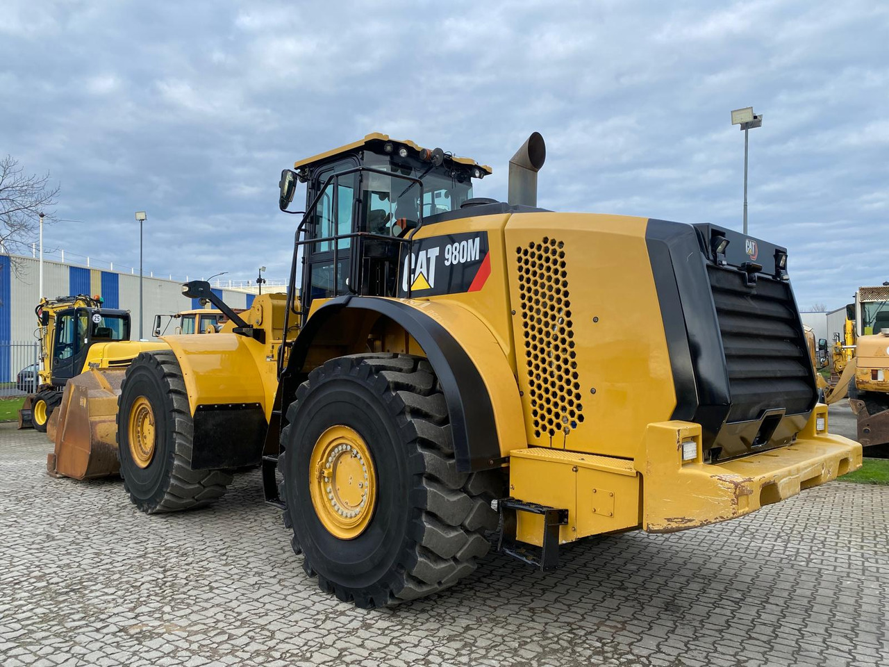 CATERPILLAR 980M - מפלסת: תמונה 1 CATERPILLAR 980M - מפלסת: תמונה 1