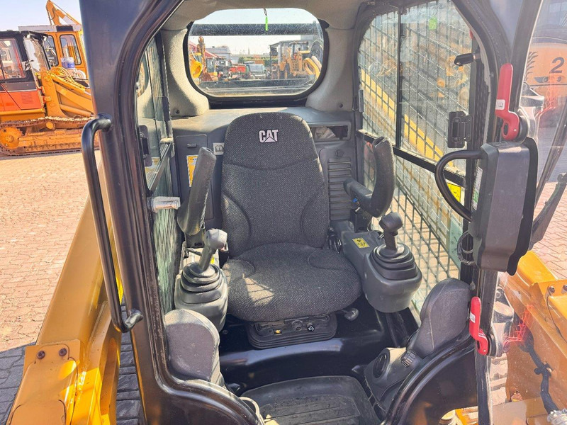 Caterpillar 287D NVT - מעמיס היגוי החלקה: תמונה 3 Caterpillar 287D NVT - מעמיס היגוי החלקה: תמונה 3