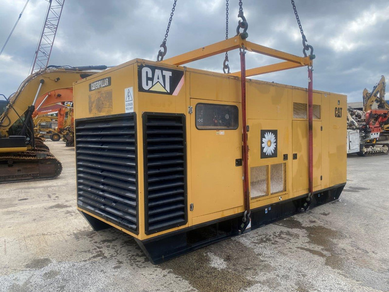 Caterpillar 3412C 900 KVA NVT - ערכת גנרטורים: תמונה 2 Caterpillar 3412C 900 KVA NVT - ערכת גנרטורים: תמונה 2