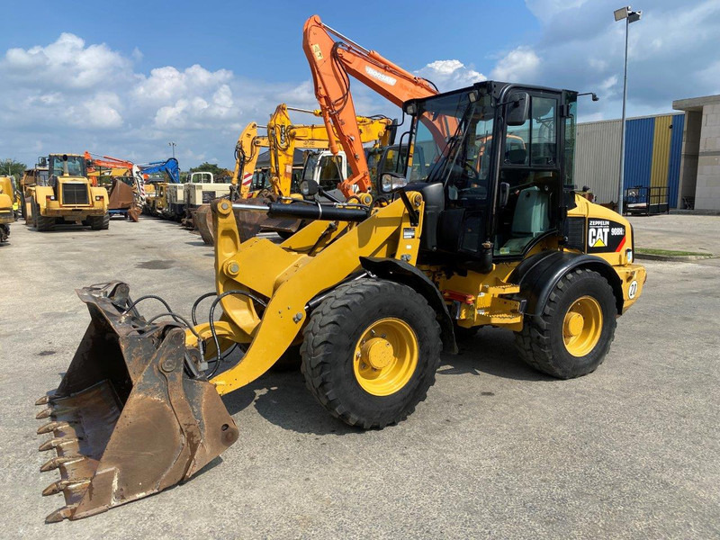 Caterpillar 908 H2 NVT - מעמיס גלגלים: תמונה 2 Caterpillar 908 H2 NVT - מעמיס גלגלים: תמונה 2
