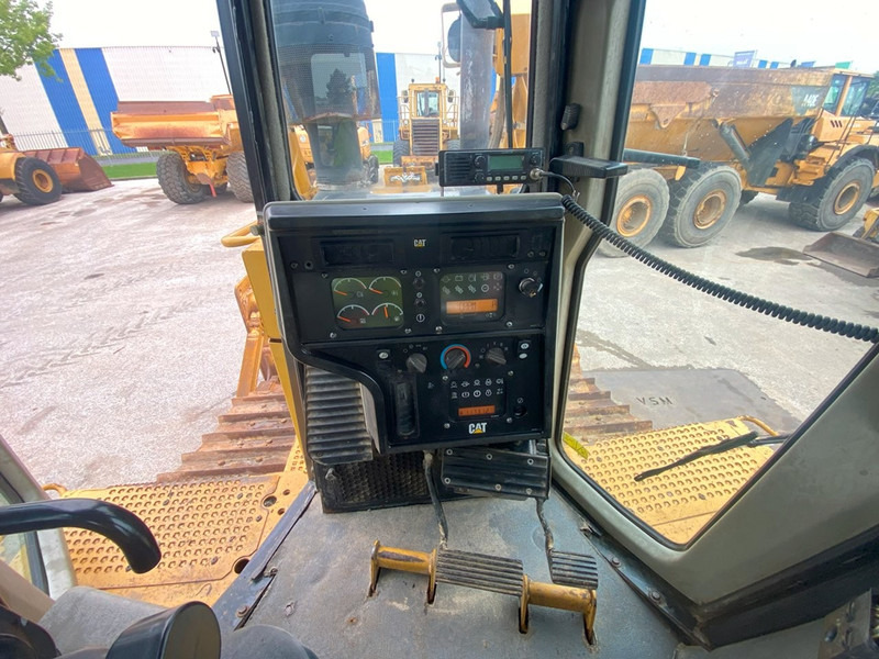 Caterpillar D6T XL NVT - דחפור: תמונה 5 Caterpillar D6T XL NVT - דחפור: תמונה 5