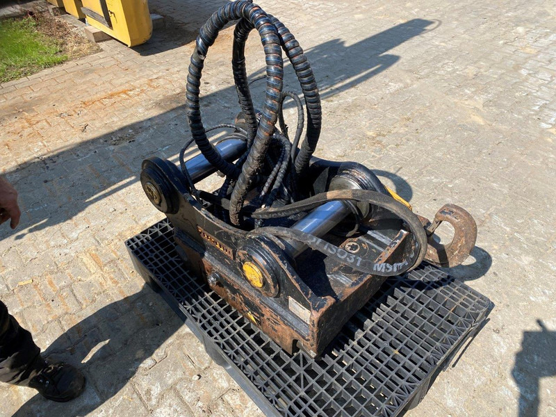 Oil Quick OQ 70 - מצמד מהיר: תמונה 3 Oil Quick OQ 70 - מצמד מהיר: תמונה 3