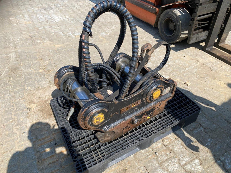 Oil Quick OQ 70 - מצמד מהיר: תמונה 2 Oil Quick OQ 70 - מצמד מהיר: תמונה 2