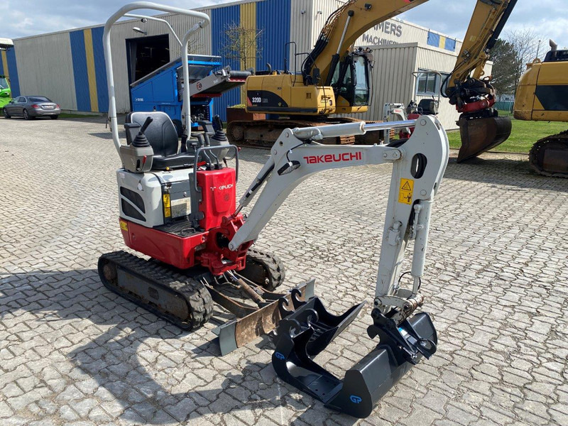 Takeuchi TB210R NVT - מיני מחפר: תמונה 3 Takeuchi TB210R NVT - מיני מחפר: תמונה 3