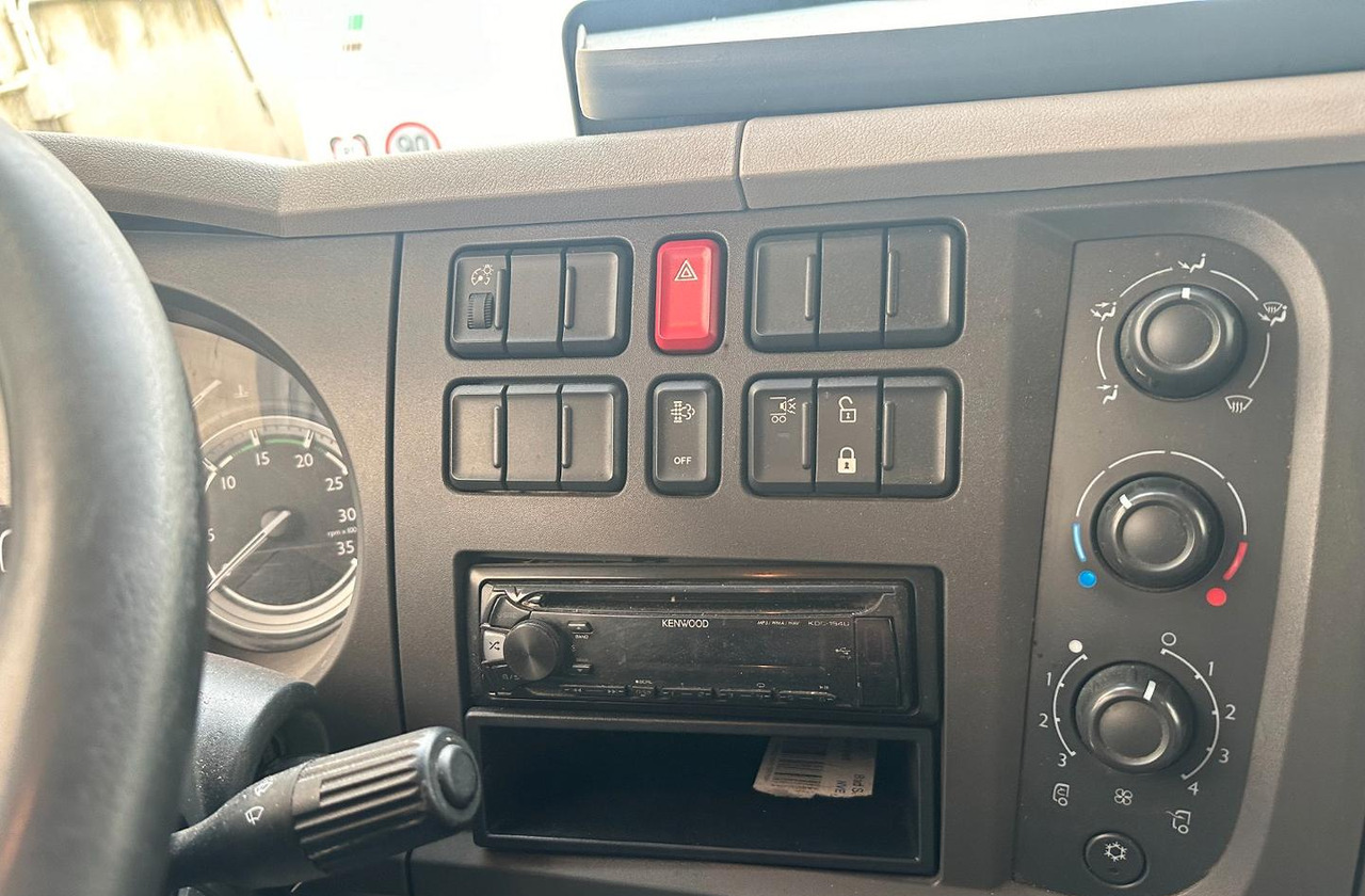 Daf lf 45 220 centina sponda euro 6 - משאית וילונות צד: תמונה 5 Daf lf 45 220 centina sponda euro 6 - משאית וילונות צד: תמונה 5