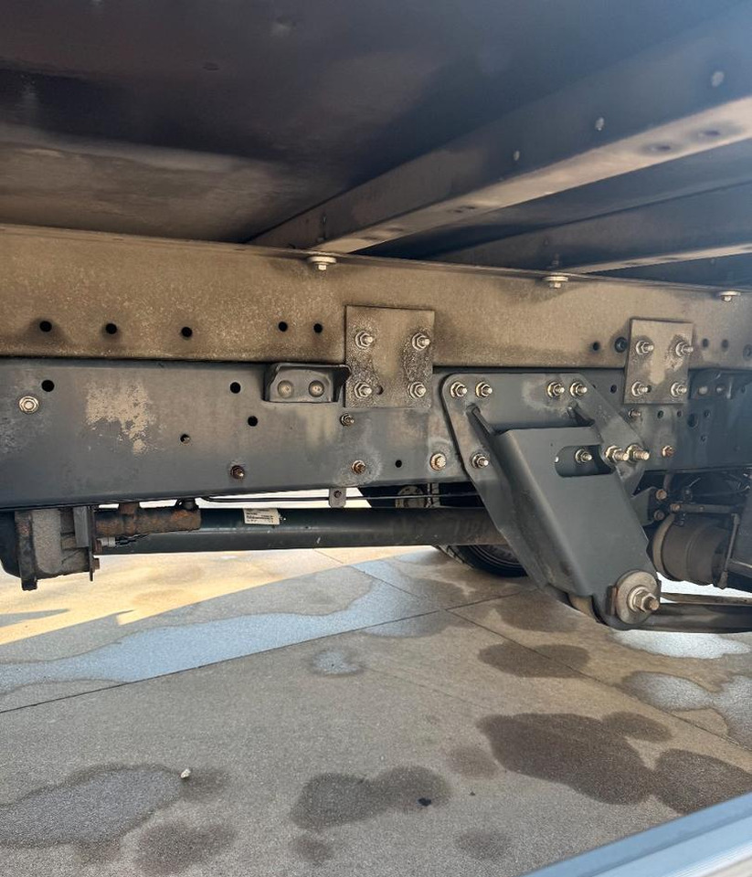 Eurocargo furgone e sponda - משאית תיבה: תמונה 4 Eurocargo furgone e sponda - משאית תיבה: תמונה 4