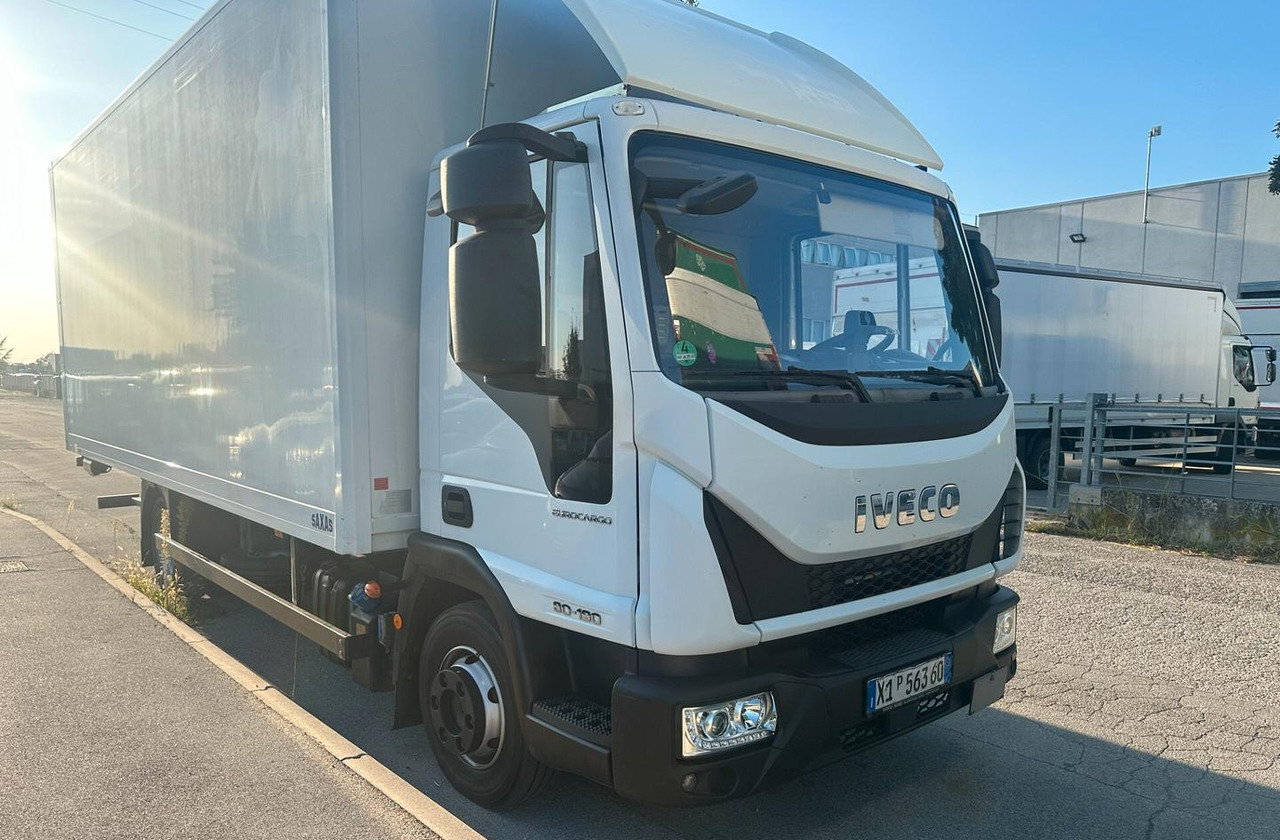 Iveco 80E19 P euro 6 furgone sponda - משאית תיבה: תמונה 1 Iveco 80E19 P euro 6 furgone sponda - משאית תיבה: תמונה 1