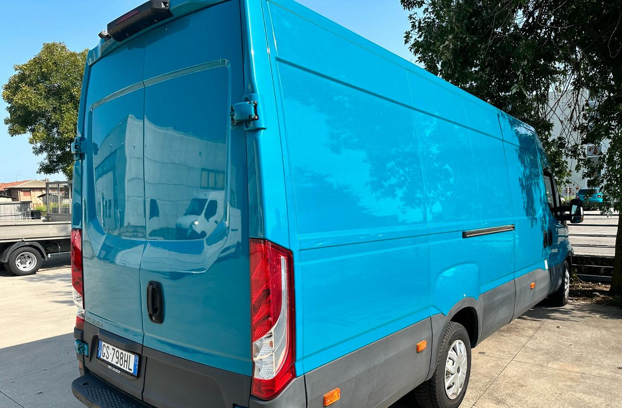 Iveco daily 35s14 passo lungo - כלי רכב מסחרי עם לוח: תמונה 2 Iveco daily 35s14 passo lungo - כלי רכב מסחרי עם לוח: תמונה 2