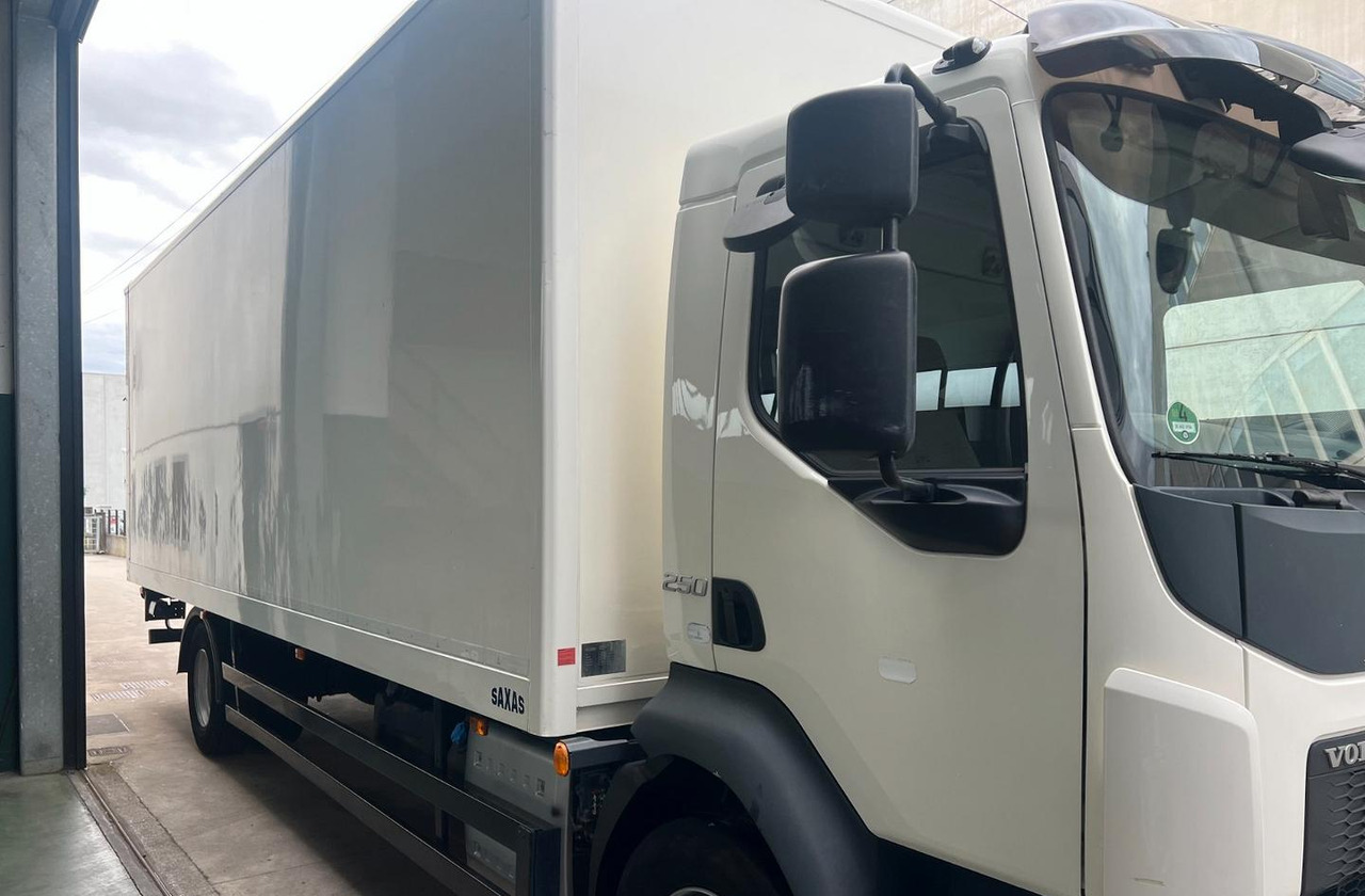 VOLVO FL 250 euro 6 sponda - משאית תיבה: תמונה 5 VOLVO FL 250 euro 6 sponda - משאית תיבה: תמונה 5