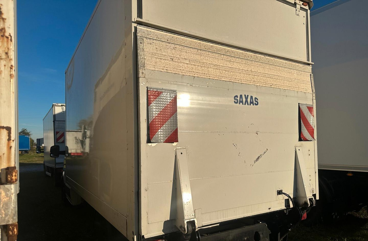 Volkswagen - כלי רכב מסחרי עם תיבה: תמונה 4 Volkswagen - כלי רכב מסחרי עם תיבה: תמונה 4