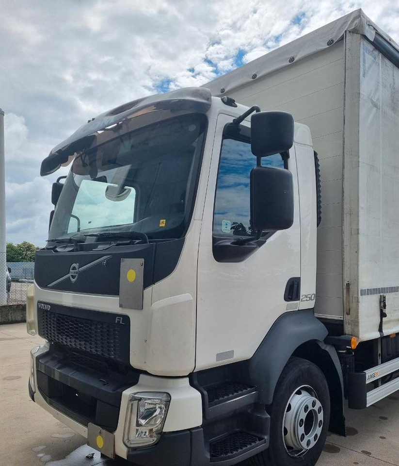 Volvo fl 250 euro 6 copri/scopri sponda - משאית וילונות צד: תמונה 2 Volvo fl 250 euro 6 copri/scopri sponda - משאית וילונות צד: תמונה 2