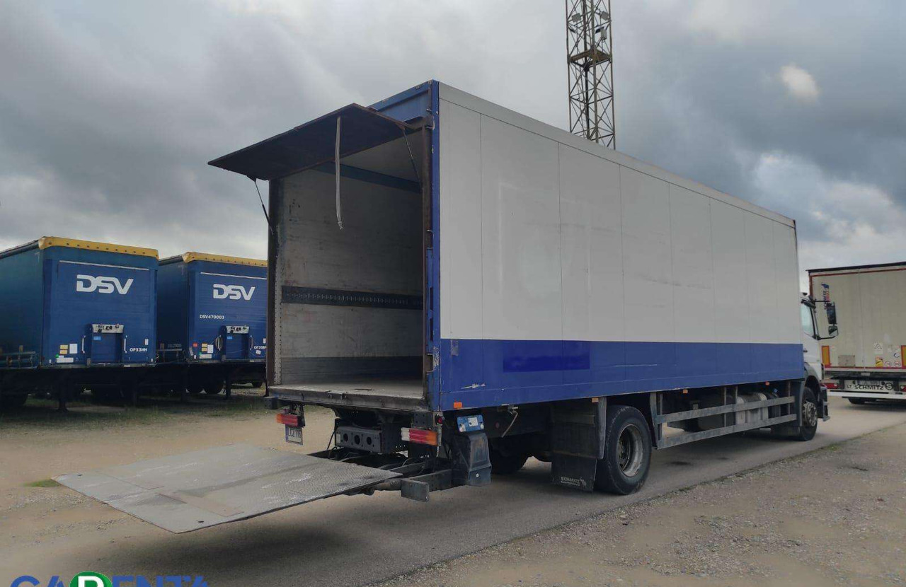 Mercedes-Benz 1824 - משאית קירור: תמונה 5 Mercedes-Benz 1824 - משאית קירור: תמונה 5