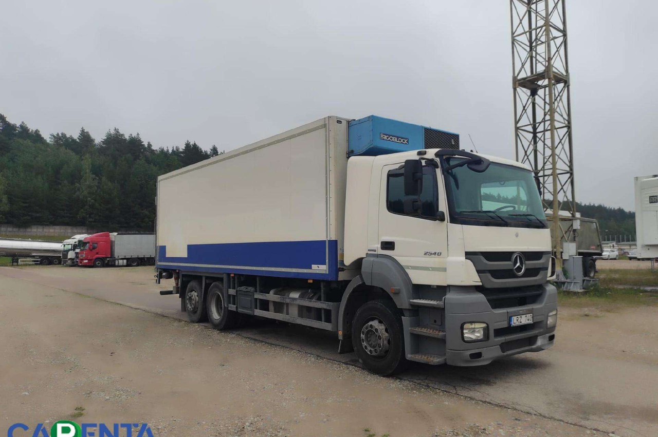 Mercedes-Benz AXOR 940.20 - משאית קירור: תמונה 2 Mercedes-Benz AXOR 940.20 - משאית קירור: תמונה 2