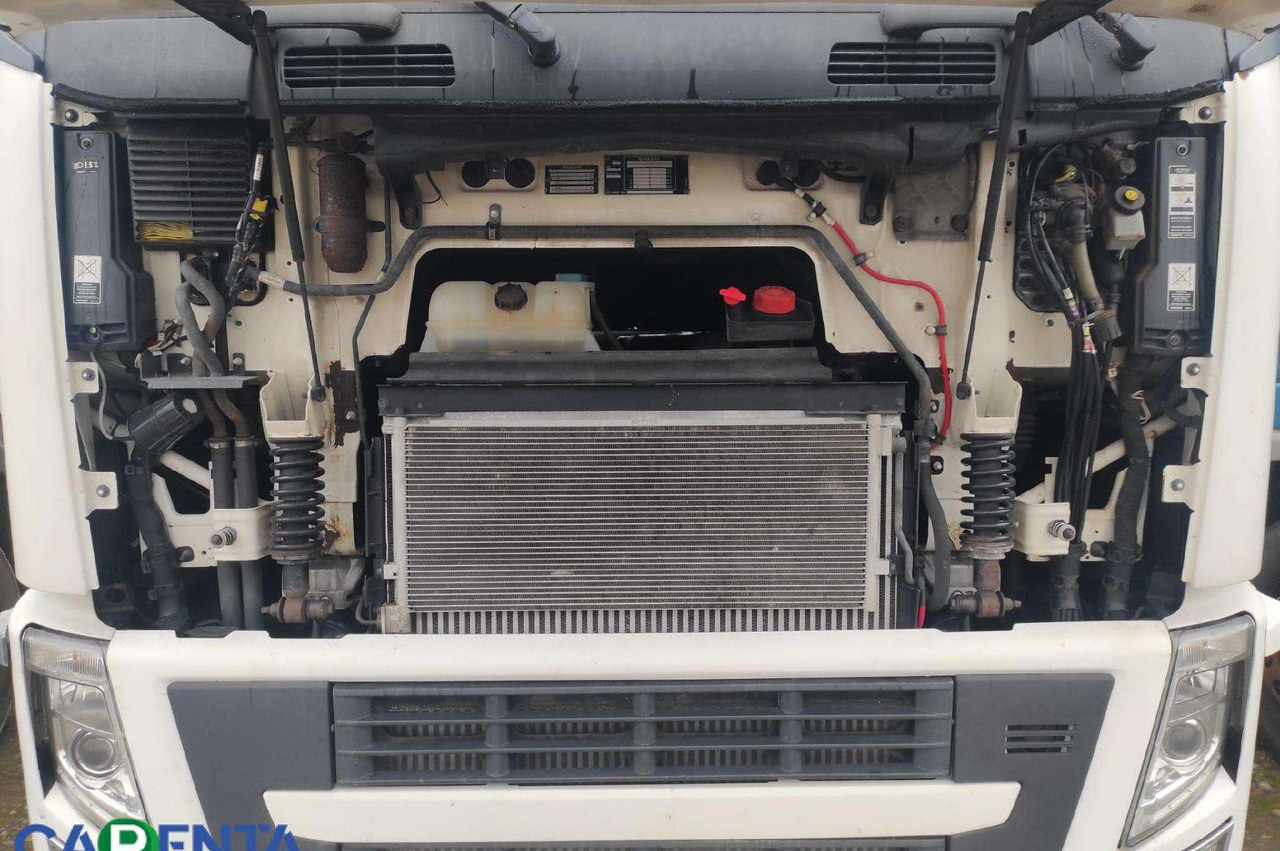 יחידת טרקטור Volvo FH: תמונה 9