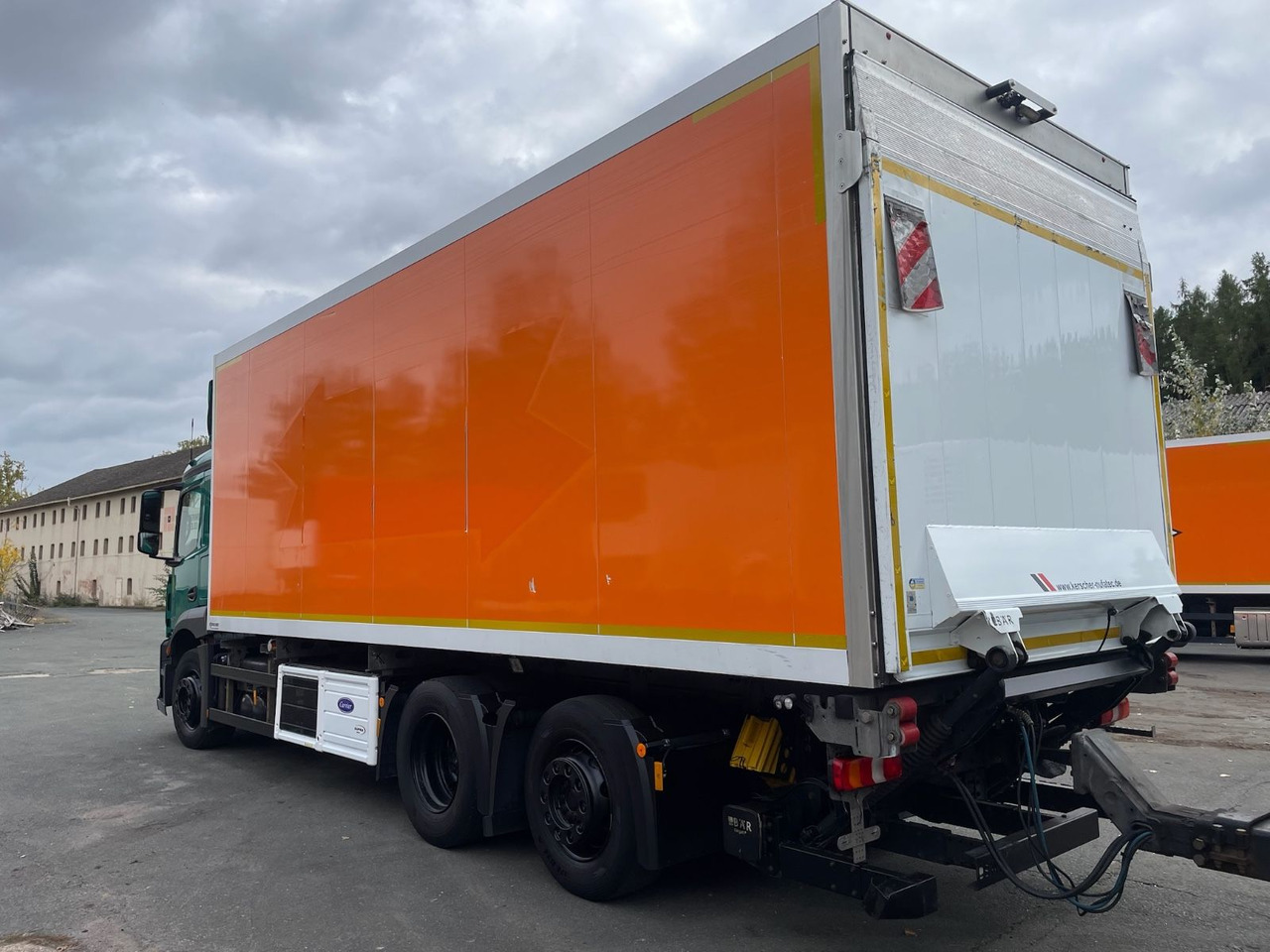 Mercedes-Benz Antos 2543 6x2 Kühlkoffer/CARRIER/NLA/LBW/AC/EU6 - משאית קירור: תמונה 4 Mercedes-Benz Antos 2543 6x2 Kühlkoffer/CARRIER/NLA/LBW/AC/EU6 - משאית קירור: תמונה 4