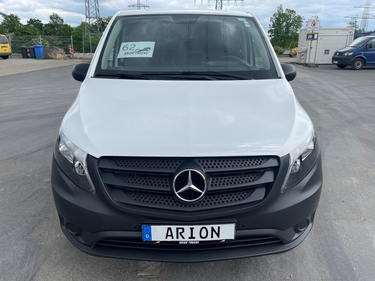 Mercedes-Benz eVito 111 Kastenwagen lang/Kamera/AC/70kW/3Sitze - כלי רכב מסחרי קטן, כלי רכב מסחרי חשמלי: תמונה 2 Mercedes-Benz eVito 111 Kastenwagen lang/Kamera/AC/70kW/3Sitze - כלי רכב מסחרי קטן, כלי רכב מסחרי חשמלי: תמונה 2