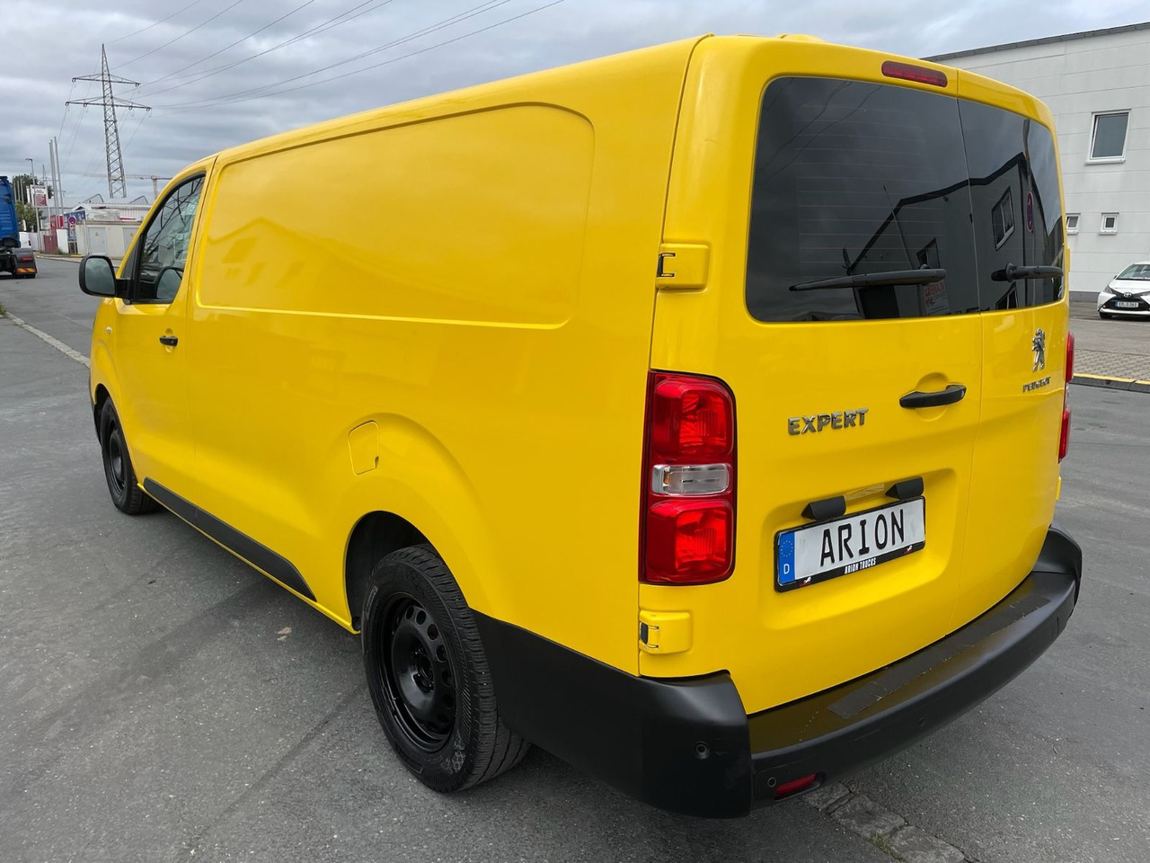 Peugeot Expert Kasten Pro L3/2.0 BlueHDI/AC/15xVerfügbar - כלי רכב מסחרי קטן: תמונה 4 Peugeot Expert Kasten Pro L3/2.0 BlueHDI/AC/15xVerfügbar - כלי רכב מסחרי קטן: תמונה 4