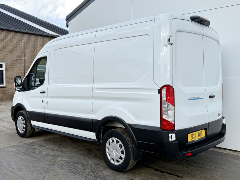 Ford E-Transit 75kWh 184PK 390 Elektrisch 75kWh 334km WLTP BEV Snelladen L2H2 Climate Control Tacho Carplay Camera Stoelverwarming Parkeersensoren voor achter - כלי רכב מסחרי עם לוח, כלי רכב מסחרי חשמלי: תמונה 2 Ford E-Transit 75kWh 184PK 390 Elektrisch 75kWh 334km WLTP BEV Snelladen L2H2 Climate Control Tacho Carplay Camera Stoelverwarming Parkeersensoren voor achter - כלי רכב מסחרי עם לוח, כלי רכב מסחרי חשמלי: תמונה 2