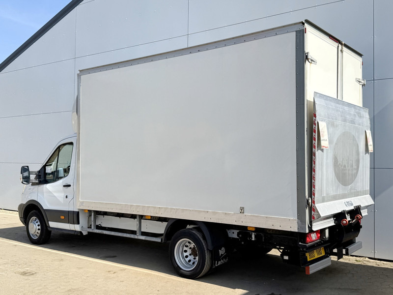 Ford Transit 170pk Laadklep Airco Cruise Control Dubbellucht Zijdeur Bakwagen Meubelbak Koffer - כלי רכב מסחרי עם תיבה: תמונה 2 Ford Transit 170pk Laadklep Airco Cruise Control Dubbellucht Zijdeur Bakwagen Meubelbak Koffer - כלי רכב מסחרי עם תיבה: תמונה 2