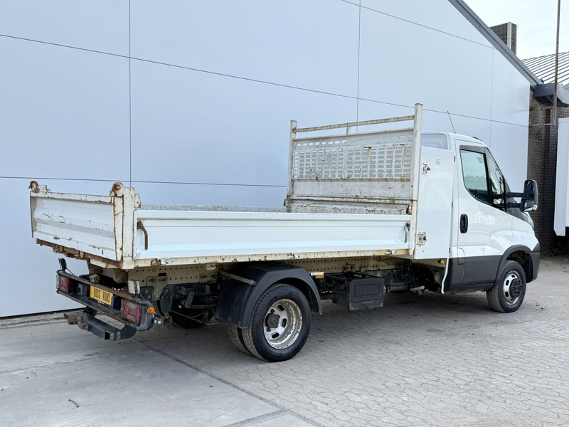 Iveco Daily 35C18 3.0 3.0 Automaat Kipper Dubbellucht 3.5t Trekhaak Airco Cruise Control Navigatie - כלי רכב מסחרי מזהיר: תמונה 4 Iveco Daily 35C18 3.0 3.0 Automaat Kipper Dubbellucht 3.5t Trekhaak Airco Cruise Control Navigatie - כלי רכב מסחרי מזהיר: תמונה 4