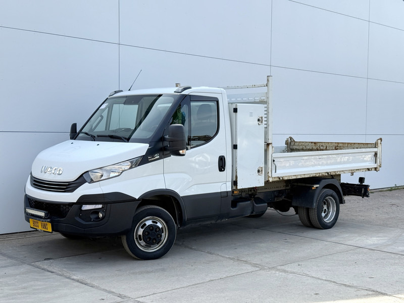 Iveco Daily 35C18 3.0 3.0 Automaat Kipper Dubbellucht 3.5t Trekhaak Airco Cruise Control Navigatie - כלי רכב מסחרי מזהיר: תמונה 2 Iveco Daily 35C18 3.0 3.0 Automaat Kipper Dubbellucht 3.5t Trekhaak Airco Cruise Control Navigatie - כלי רכב מסחרי מזהיר: תמונה 2