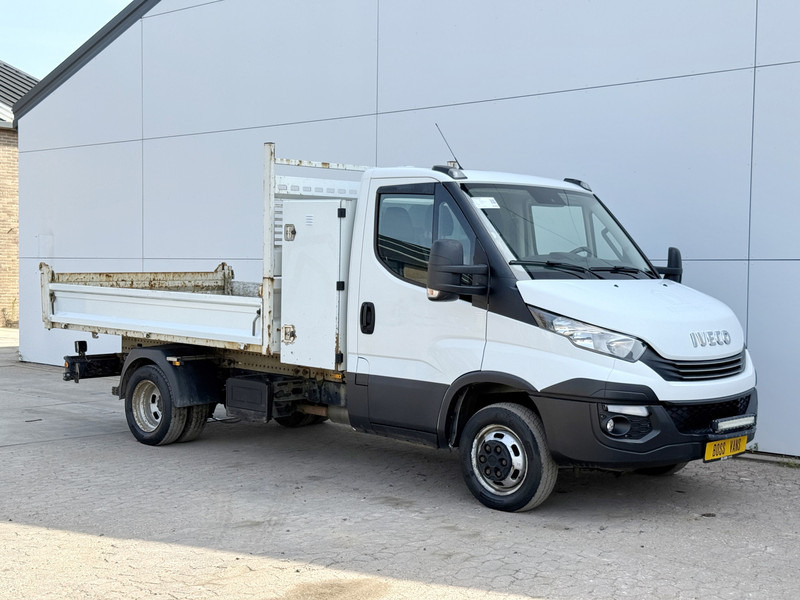 Iveco Daily 35C18 3.0 3.0 Automaat Kipper Dubbellucht 3.5t Trekhaak Airco Cruise Control - כלי רכב מסחרי מזהיר: תמונה 5 Iveco Daily 35C18 3.0 3.0 Automaat Kipper Dubbellucht 3.5t Trekhaak Airco Cruise Control - כלי רכב מסחרי מזהיר: תמונה 5