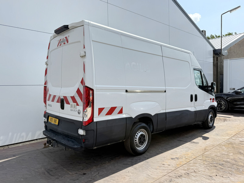 Iveco Daily 35S14 2.3 L2H2 Cruise Control Climate Control 3.5t Trekhaak Lucht geveerde stoel - כלי רכב מסחרי עם לוח: תמונה 3 Iveco Daily 35S14 2.3 L2H2 Cruise Control Climate Control 3.5t Trekhaak Lucht geveerde stoel - כלי רכב מסחרי עם לוח: תמונה 3