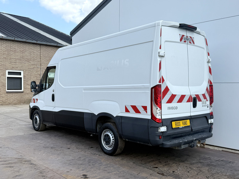 Iveco Daily 35S14 2.3 L2H2 Cruise Control Climate Control 3.5t Trekhaak Lucht geveerde stoel - כלי רכב מסחרי עם לוח: תמונה 2 Iveco Daily 35S14 2.3 L2H2 Cruise Control Climate Control 3.5t Trekhaak Lucht geveerde stoel - כלי רכב מסחרי עם לוח: תמונה 2