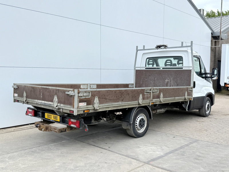 Iveco Daily 35S14 2.3 L3H1 Airco Cruise Control Standkachel Trekhaak Open Laadbak Pritische Lucht geveerde stoel - כלי רכב מסחרי במיטה שטוחה: תמונה 3 Iveco Daily 35S14 2.3 L3H1 Airco Cruise Control Standkachel Trekhaak Open Laadbak Pritische Lucht geveerde stoel - כלי רכב מסחרי במיטה שטוחה: תמונה 3