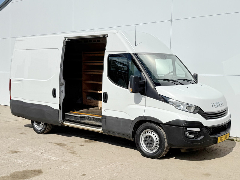 Iveco Daily 35S14 L2H2 Luchtvering Trekhaak Cruise Control Climate Control Lucht Geveerde Bestuurdersstoel - כלי רכב מסחרי עם לוח: תמונה 5 Iveco Daily 35S14 L2H2 Luchtvering Trekhaak Cruise Control Climate Control Lucht Geveerde Bestuurdersstoel - כלי רכב מסחרי עם לוח: תמונה 5