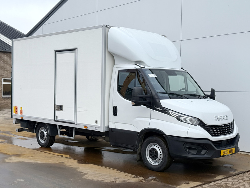 Iveco Daily 35S16 2.3 Automaat Laadklep LED Climate Control Cruise Control Standkachel Camera Navigatie Koffer Bakwagen Meubelbak - כלי רכב מסחרי עם תיבה: תמונה 4 Iveco Daily 35S16 2.3 Automaat Laadklep LED Climate Control Cruise Control Standkachel Camera Navigatie Koffer Bakwagen Meubelbak - כלי רכב מסחרי עם תיבה: תמונה 4