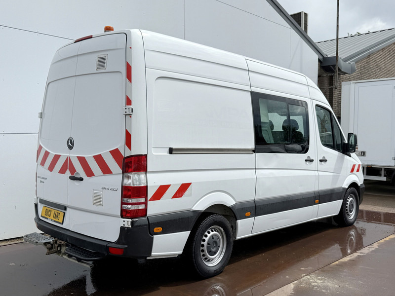 Mercedes-Benz Sprinter 314 2.2 CDI Dubbele Cabine 7 Stoelen L2H2 Climate Control Cruise Control 3.5t Trekhaak - כלי רכב מסחרי קטן, כלי רכב מסחרי קומבי: תמונה 3 Mercedes-Benz Sprinter 314 2.2 CDI Dubbele Cabine 7 Stoelen L2H2 Climate Control Cruise Control 3.5t Trekhaak - כלי רכב מסחרי קטן, כלי רכב מסחרי קומבי: תמונה 3