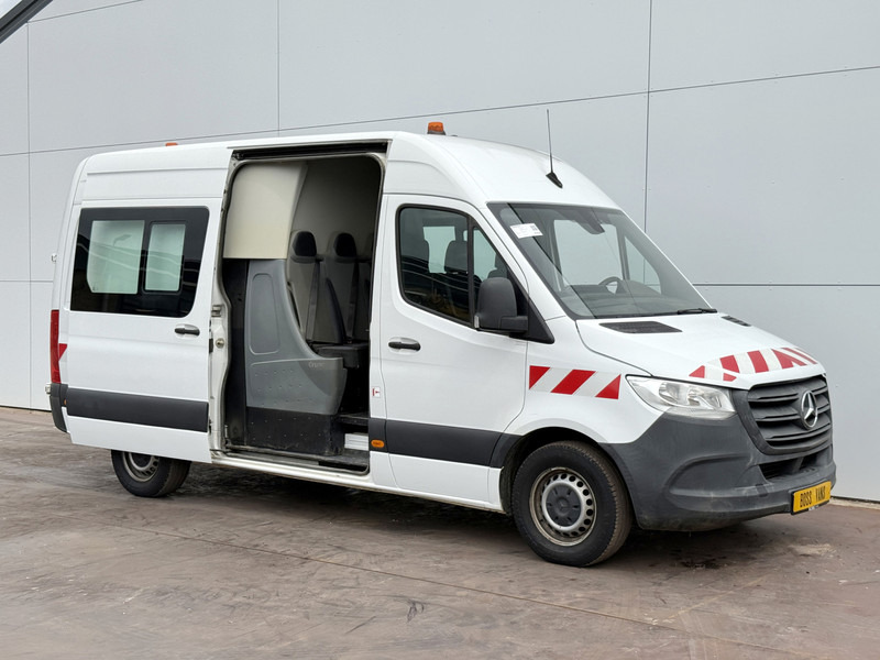 Mercedes-Benz Sprinter 314 2.2 CDI L2H2 7 Stoelen Climate Control Cruise Control Camera Trekhaak Lucht geveerde stoel - כלי רכב מסחרי עם לוח, כלי רכב מסחרי קומבי: תמונה 5 Mercedes-Benz Sprinter 314 2.2 CDI L2H2 7 Stoelen Climate Control Cruise Control Camera Trekhaak Lucht geveerde stoel - כלי רכב מסחרי עם לוח, כלי רכב מסחרי קומבי: תמונה 5