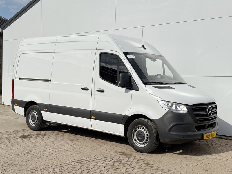 Mercedes-Benz Sprinter 315 1.9 CDI L2H2 Climate Control Cruise Control Carplay Camera Parkeersensoren voor achter - כלי רכב מסחרי עם לוח: תמונה 4 Mercedes-Benz Sprinter 315 1.9 CDI L2H2 Climate Control Cruise Control Carplay Camera Parkeersensoren voor achter - כלי רכב מסחרי עם לוח: תמונה 4