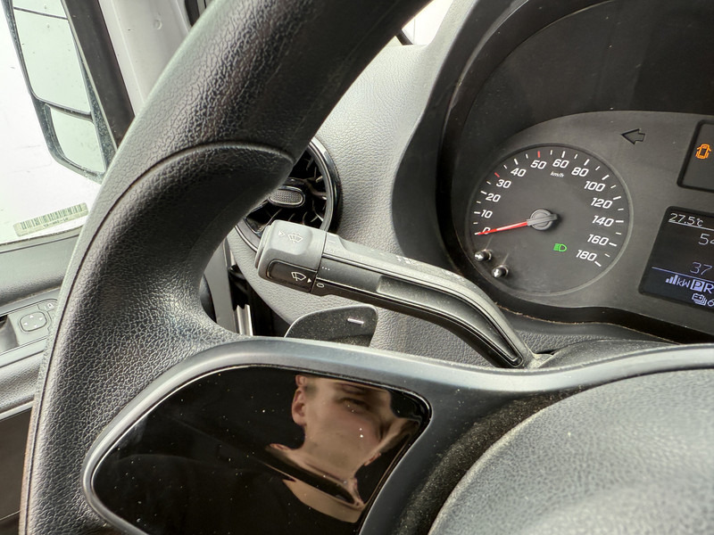 כלי רכב מסחרי עם לוח, כלי רכב מסחרי חשמלי Mercedes-Benz eSprinter 312 - Binnenkort verwacht! ALL-IN PRIJS L2H2 55kWh 168km WLTP 80kw Snelladen Climate Control Camera Stoelverwarming: תמונה 18 כלי רכב מסחרי עם לוח, כלי רכב מסחרי חשמלי Mercedes-Benz eSprinter 312 - Binnenkort verwacht! ALL-IN PRIJS L2H2 55kWh 168km WLTP 80kw Snelladen Climate Control Camera Stoelverwarming: תמונה 18