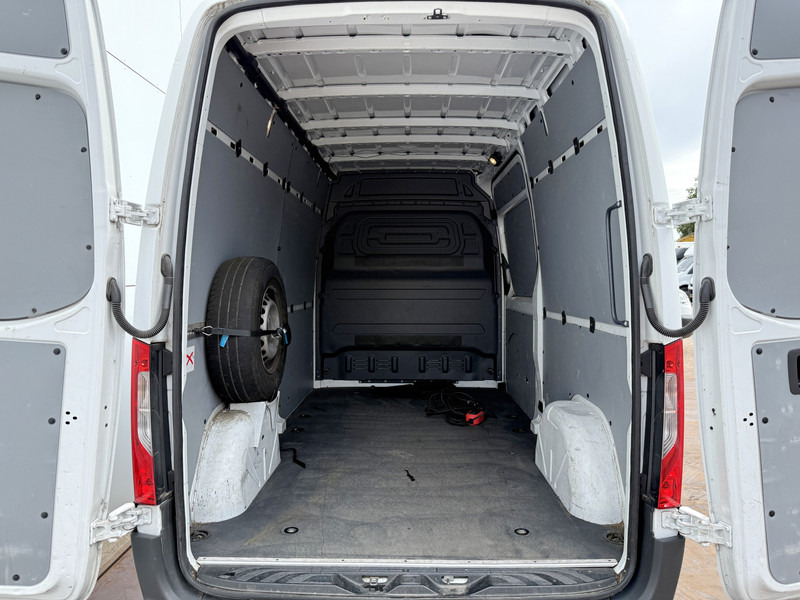 כלי רכב מסחרי עם לוח, כלי רכב מסחרי חשמלי Mercedes-Benz eSprinter 312 - Binnenkort verwacht! ALL-IN PRIJS L2H2 55kWh 168km WLTP 80kw Snelladen Climate Control Camera Stoelverwarming: תמונה 12 כלי רכב מסחרי עם לוח, כלי רכב מסחרי חשמלי Mercedes-Benz eSprinter 312 - Binnenkort verwacht! ALL-IN PRIJS L2H2 55kWh 168km WLTP 80kw Snelladen Climate Control Camera Stoelverwarming: תמונה 12