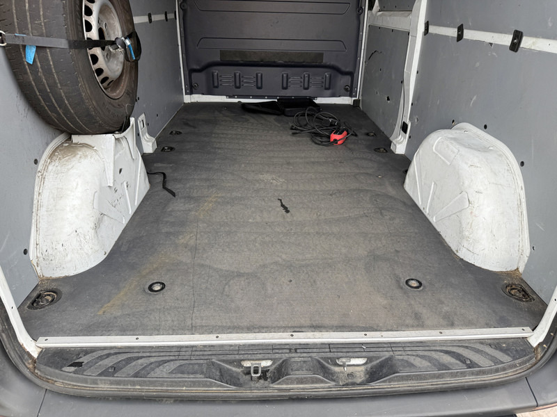 כלי רכב מסחרי עם לוח, כלי רכב מסחרי חשמלי Mercedes-Benz eSprinter 312 - Binnenkort verwacht! ALL-IN PRIJS L2H2 55kWh 168km WLTP 80kw Snelladen Climate Control Camera Stoelverwarming: תמונה 13 כלי רכב מסחרי עם לוח, כלי רכב מסחרי חשמלי Mercedes-Benz eSprinter 312 - Binnenkort verwacht! ALL-IN PRIJS L2H2 55kWh 168km WLTP 80kw Snelladen Climate Control Camera Stoelverwarming: תמונה 13