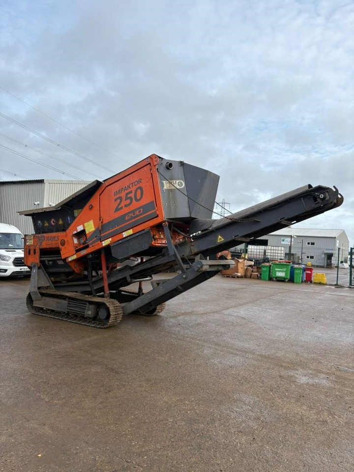 Arjes 250 Evo - מגרסה ניידת: תמונה 1 Arjes 250 Evo - מגרסה ניידת: תמונה 1