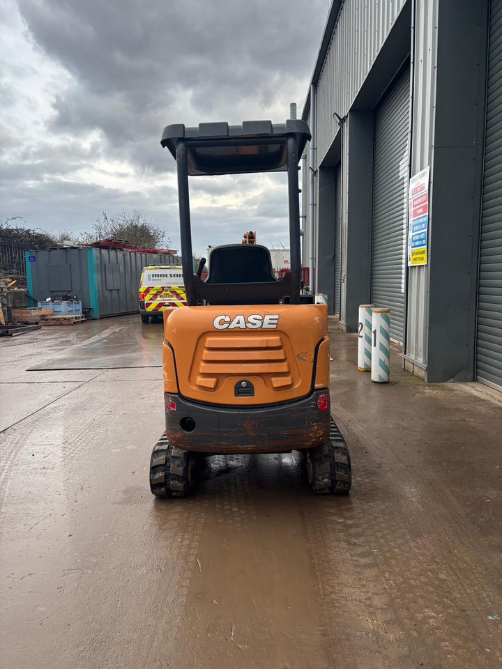 Case CX18C - מיני מחפר: תמונה 4 Case CX18C - מיני מחפר: תמונה 4