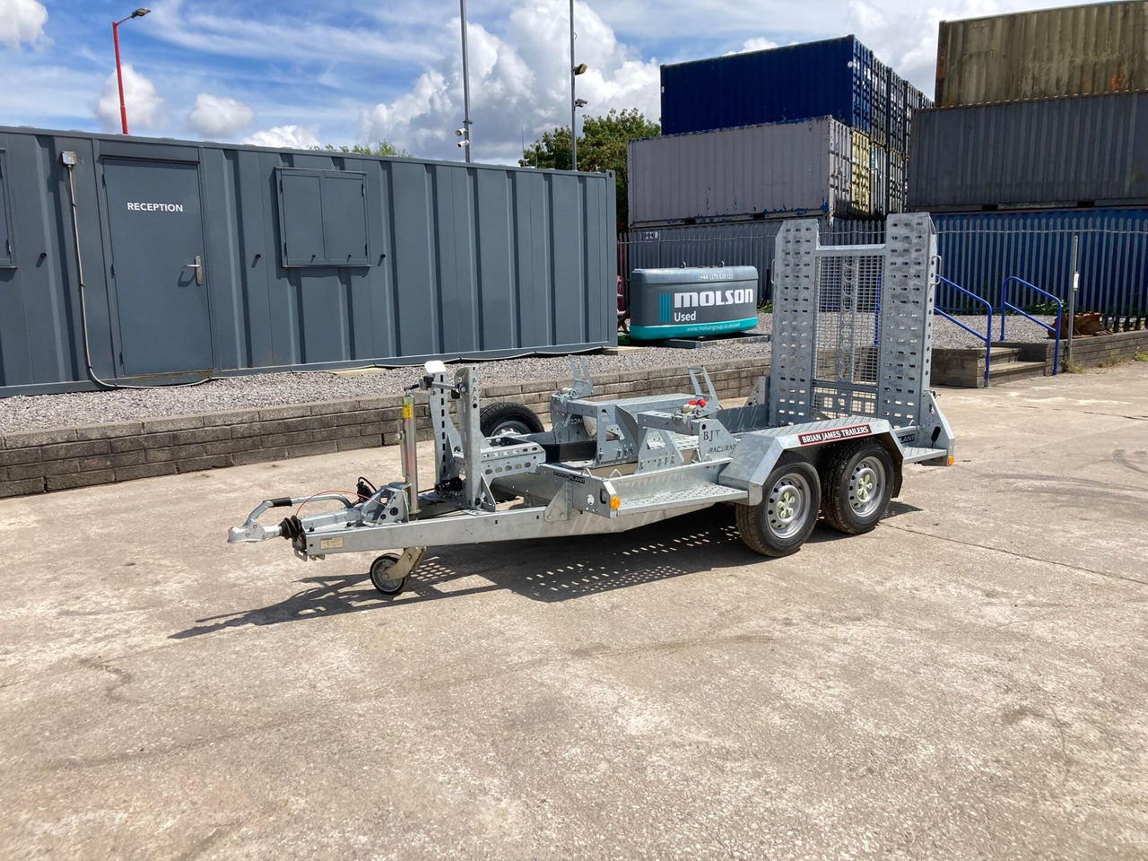 Digger Plant 2 543-0110 Trailer - קרון נגרר לצמחים: תמונה 1 Digger Plant 2 543-0110 Trailer - קרון נגרר לצמחים: תמונה 1