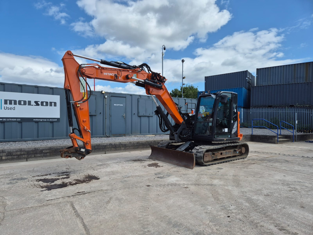 Hitachi ZX85USBR-6 2PB - מיני מחפר: תמונה 1 Hitachi ZX85USBR-6 2PB - מיני מחפר: תמונה 1