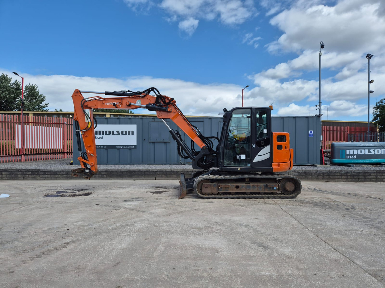 Hitachi ZX85USBR-6 2PB - מיני מחפר: תמונה 2 Hitachi ZX85USBR-6 2PB - מיני מחפר: תמונה 2