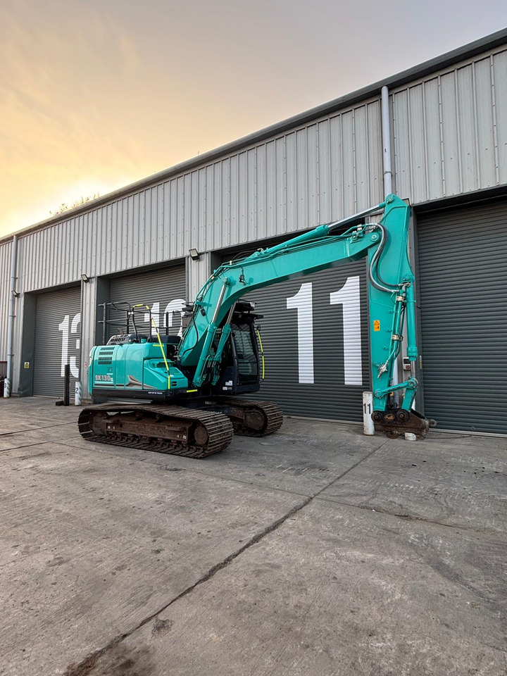 מחפר סורק Kobelco SK130LC-11: תמונה 7
