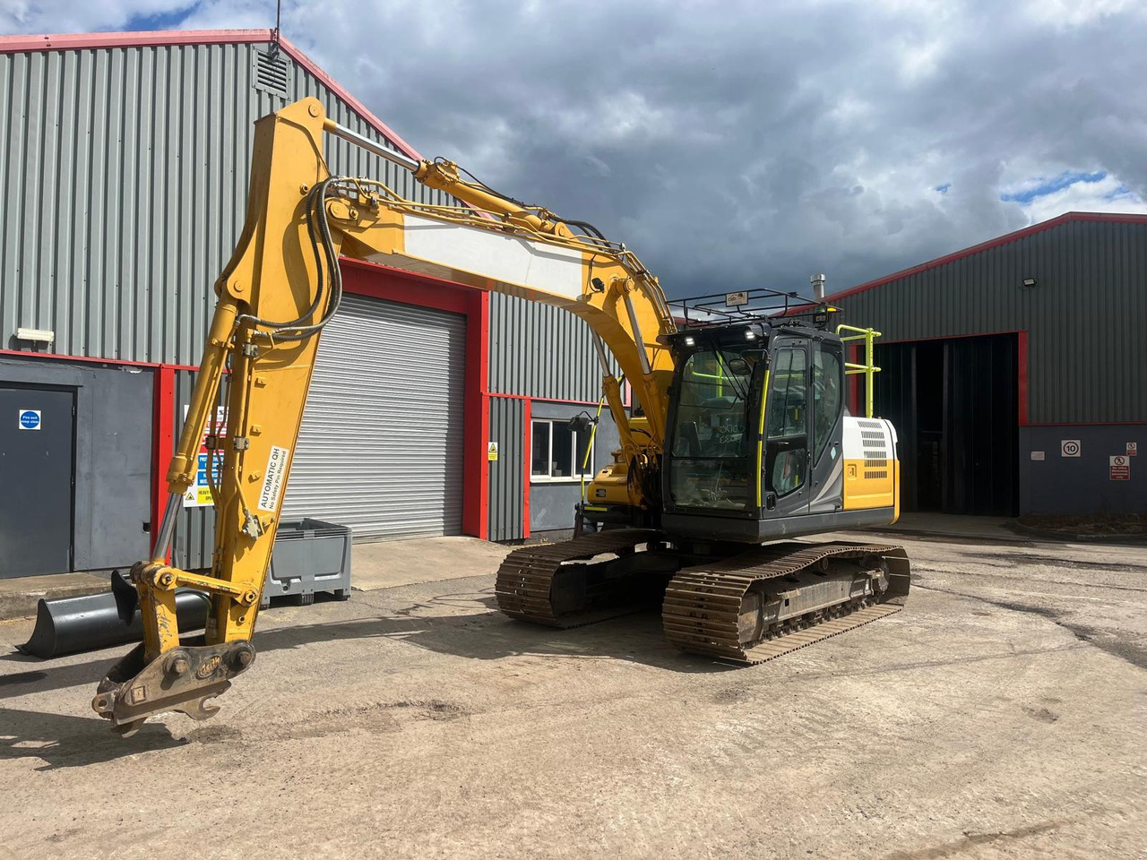 Kobelco SK130LC-11 - מחפר סורק: תמונה 1 Kobelco SK130LC-11 - מחפר סורק: תמונה 1