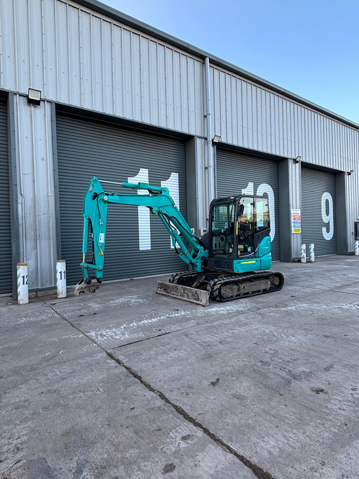 Kobelco SK45SRX - מיני מחפר: תמונה 1 Kobelco SK45SRX - מיני מחפר: תמונה 1