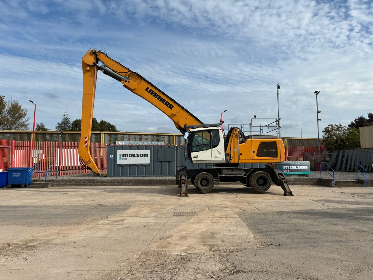 Liebherr LH40M - מטפל בפסולת/ תעשייתי: תמונה 2 Liebherr LH40M - מטפל בפסולת/ תעשייתי: תמונה 2