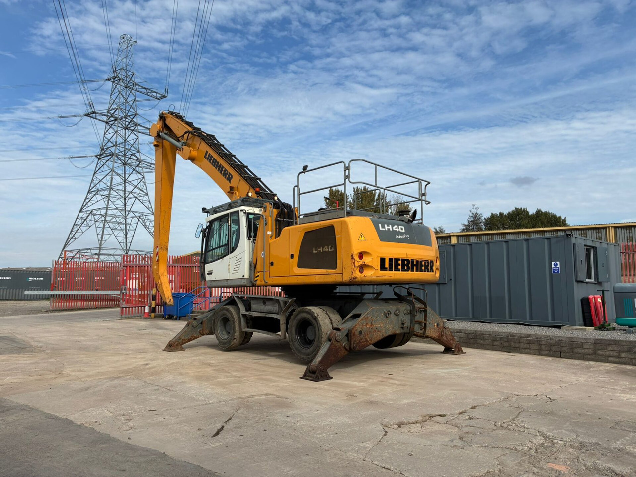 Liebherr LH40M - מטפל בפסולת/ תעשייתי: תמונה 3 Liebherr LH40M - מטפל בפסולת/ תעשייתי: תמונה 3