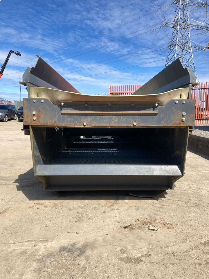 MK 1 Terex Finlay 883 Spaleck Screenbox - משקף: תמונה 4 MK 1 Terex Finlay 883 Spaleck Screenbox - משקף: תמונה 4