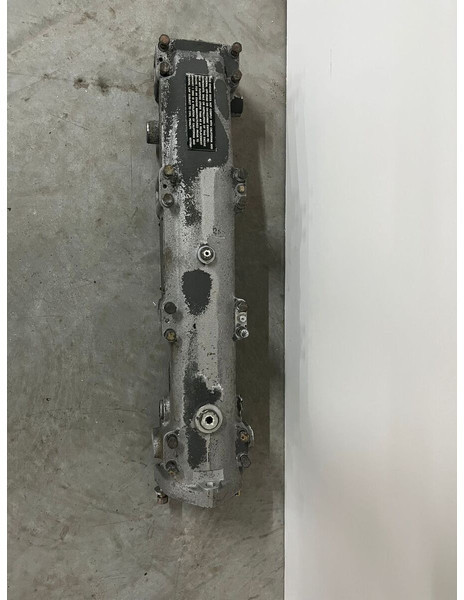 Liebherr A974 / P974 / R942 / R944 / R954 / R964 / R974 / R974B - A 974 / P 974 / R 942 / R 944 / R 954 / R 964 / R 974 / R 974B - צינור כניסת אוויר: תמונה 1 Liebherr A974 / P974 / R942 / R944 / R954 / R964 / R974 / R974B - A 974 / P 974 / R 942 / R 944 / R 954 / R 964 / R 974 / R 974B - צינור כניסת אוויר: תמונה 1