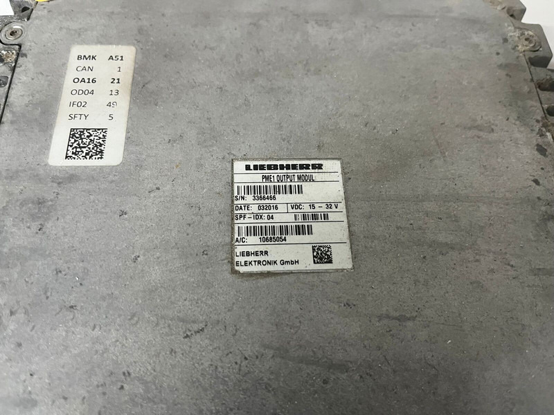 Liebherr Control Box - ECU: תמונה 2 Liebherr Control Box - ECU: תמונה 2